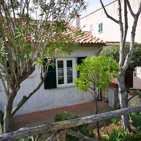 Ferienwohnung Collina E Mare Finale Ligure Exterior foto