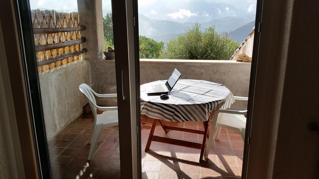 Ferienwohnung Collina E Mare Finale Ligure Exterior foto